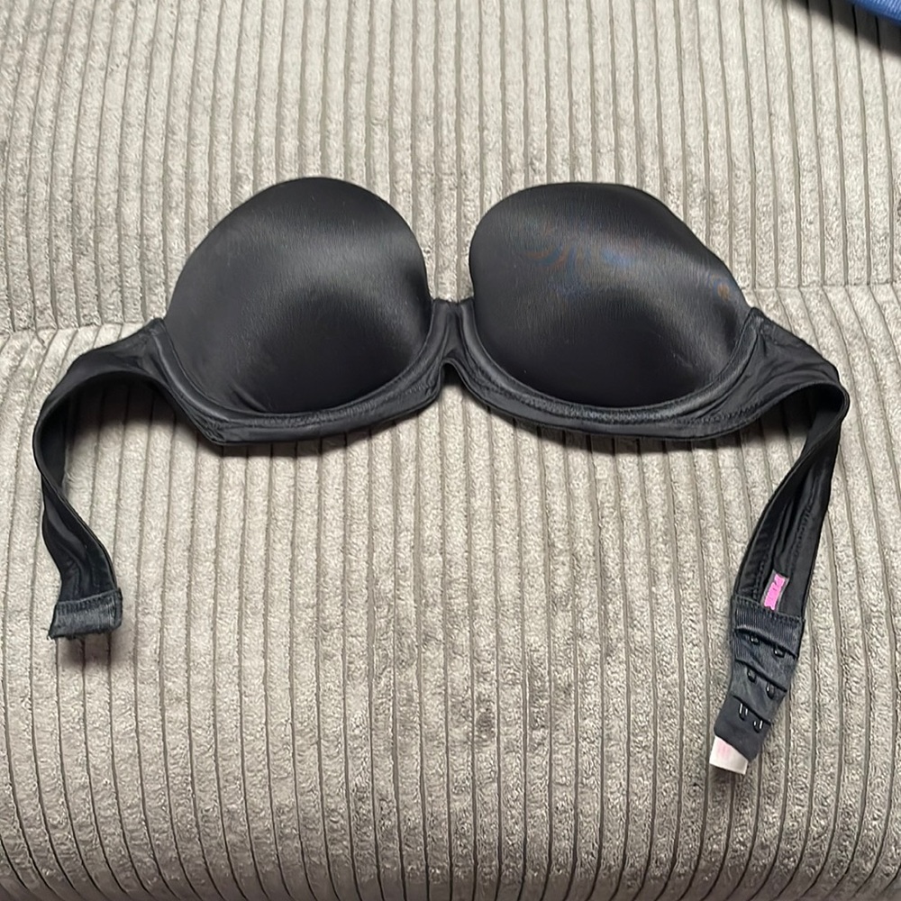 PINK strapless black 32B bra